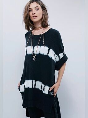 Free People We The Free Oversized Black White Tie-Dye Thermal Tunic Top Size S